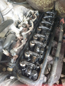 Photo de galerie - Jeux aux soupapes 2.5 diesel ford