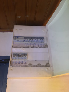 Photo de galerie - Pose d'un tableau électrique 