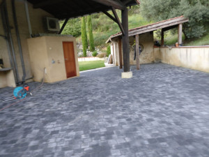 Photo de galerie - Pose de pavé béton sur terrasse 