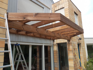 Photo de galerie - Construction d'un balcon ossature bois.