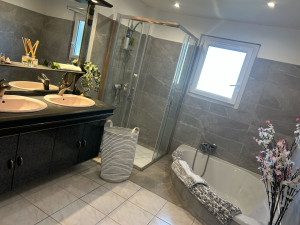 Photo de galerie - Sa brille 