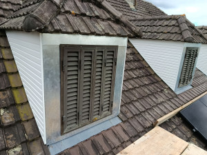 Photo de galerie - Rénovation lucarne zinc+lambris PVC 