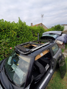 Photo de galerie - Réparation toit ouvrant mini