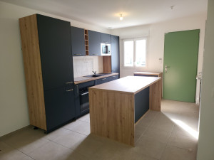 Photo de galerie - Poseur de cuisine 