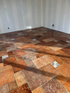 Photo de galerie - Carrelages, quatre différents   taille