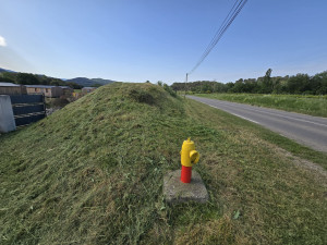 Photo de galerie - Après débroussaillage du talus 