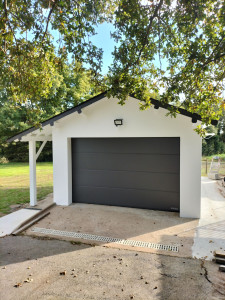 Photo de galerie - Ravalement extérieur d'un garage 