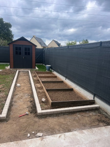 Photo de galerie - Terrassement et pause de pavés 
