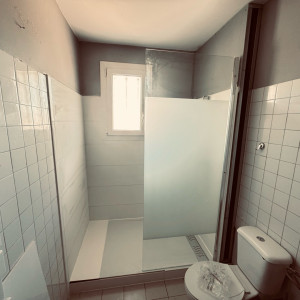 Photo de galerie - Suppression de la baignoire pour crée cette douche 
