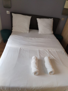 Photo de galerie - Lit bien dressé 