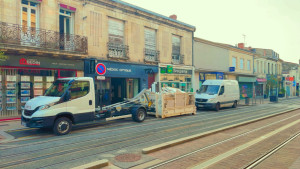 Photo de galerie - Location de benne DIB suite à rénovation d’un magasin de lunette. 