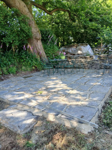 Photo de galerie - Création d'une terrasse en dalle d'ardoise
