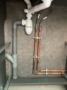 Photo de galerie - Remontée lavabo eau froide eau chaude 