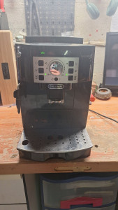 Photo de galerie - Machine bouchée par le calcaire, demontage complet, nettoyage des divers éléments et tuyaux, vérification de l'ensemble, mise en route ? ?️ 