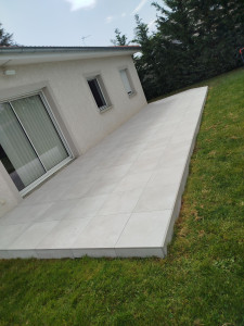 Photo de galerie - Pose d'un 60x60 épaisseur 2 cm 