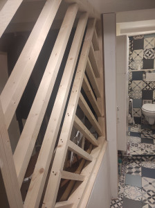 Photo de galerie - Rénovation complète WC et création d'une séparation avec un claustra sur mesure 