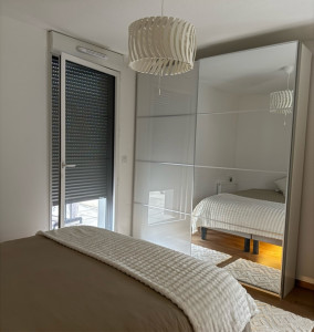 Photo de galerie - Installation portes coulissantes IKEA 