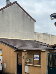 Photo de galerie - Voici le résultat final nous avons opter pour une tuile mécanique PV10 spéciale faible pente !