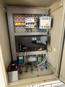Photo de galerie - Installation appareil de télégestion pour une ferme 
