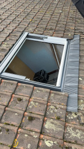 Photo de galerie - Remplacement d’une fenêtres de toit type velux 140x134