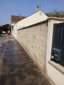 Photo de galerie - Construction un mur de clôture en parpaing