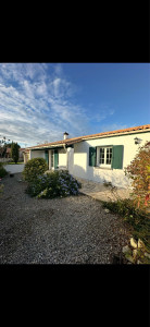 Photo de galerie - Nettoyage d’une façade et toiture + peinture sur toute la façade extérieur 