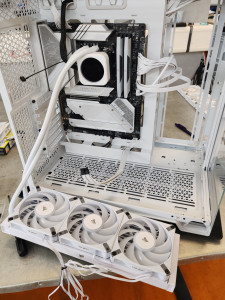 Photo de galerie - Montage PC sur mesure