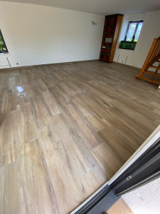 Photo de galerie - Imitation parquet dans une rénovation 20 x 120