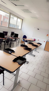 Photo de galerie - Après remise en état de la salle de cour 
Nettoyage complet et peinture 