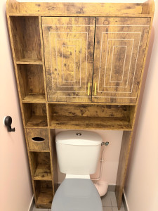 Photo de galerie - Montage meuble de salle de bain.