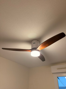 Photo de galerie - Installation d’un ventilateur de plafond