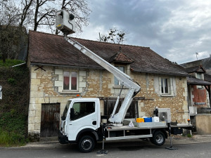 Photo de galerie - Photo avant de commencer le nettoyage complet de la toiture