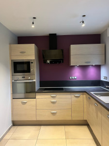 Photo de galerie - Ratissage des murs + mise en peinture de l’ensemble de la cuisine 