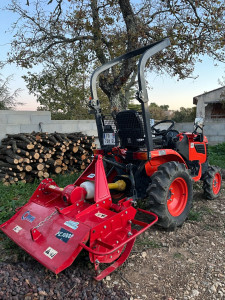 Photo de galerie - Micro tracteur avec fraise et tondo broyeur