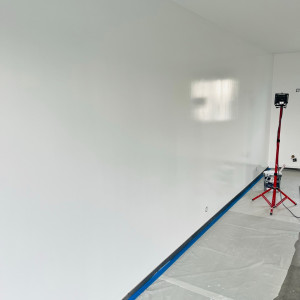 Photo de galerie - Mur peinture blanc