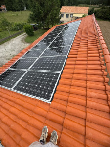 Photo de galerie - Nettoyage hydrofuge toiture 