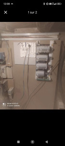 Photo de galerie - Remise en conformité et remplacement d'un dispositif électrique d'une maison 