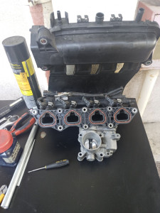 Photo de galerie - Changement des 4 injecteurs Clio 4 essence demandé par un voisin à Saint Maur des fossés 