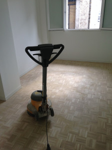Photo de galerie - Ponceuse à parquet