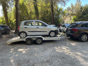 Photo de galerie - Voiture en panne