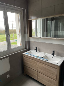 Photo de galerie - Plomberie électricité carrelage pose meubles 