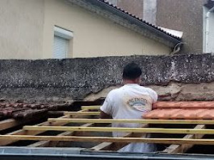 Photo de galerie - Pose de tuile et remplacement des litto 