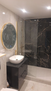 Photo de galerie - Rénovation d'une salle de bains. 