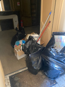 Photo de galerie - Nettoyage d’une maison après une fête