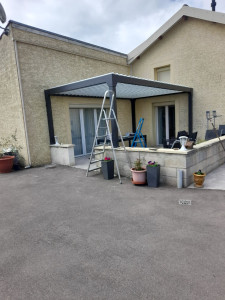 Photo de galerie - Pose de pergolas 