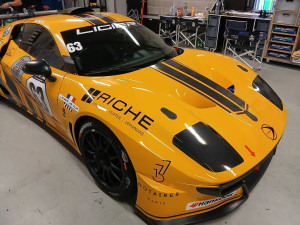 Photo de galerie - Préparation de voiture de course