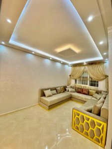 Photo de galerie - Spots et bandeaux LED