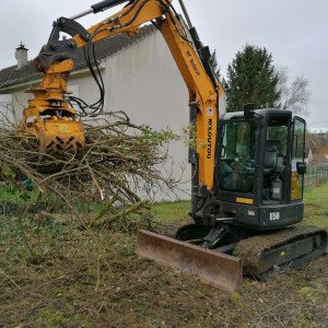 Photo de galerie - Tonte de pelouse - Débroussaillage