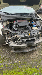 Photo de galerie - Réparation véhicule plus changement carrosserie 