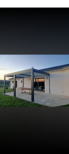 Photo de galerie - Pergola avec ses zips